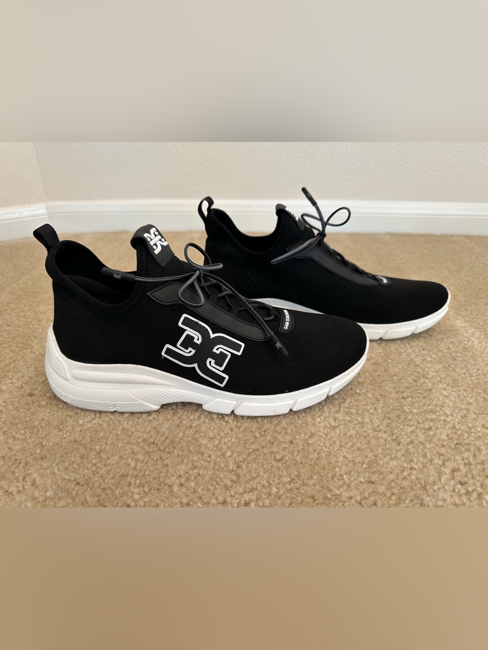 Sam Edelman Black and White Logo Knit  Sneakers